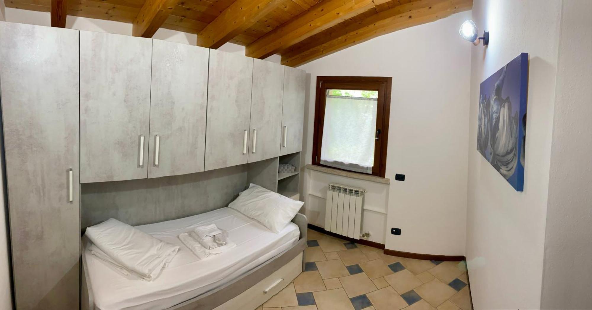 Appartamento Enjoy House Ronchi  Esterno foto