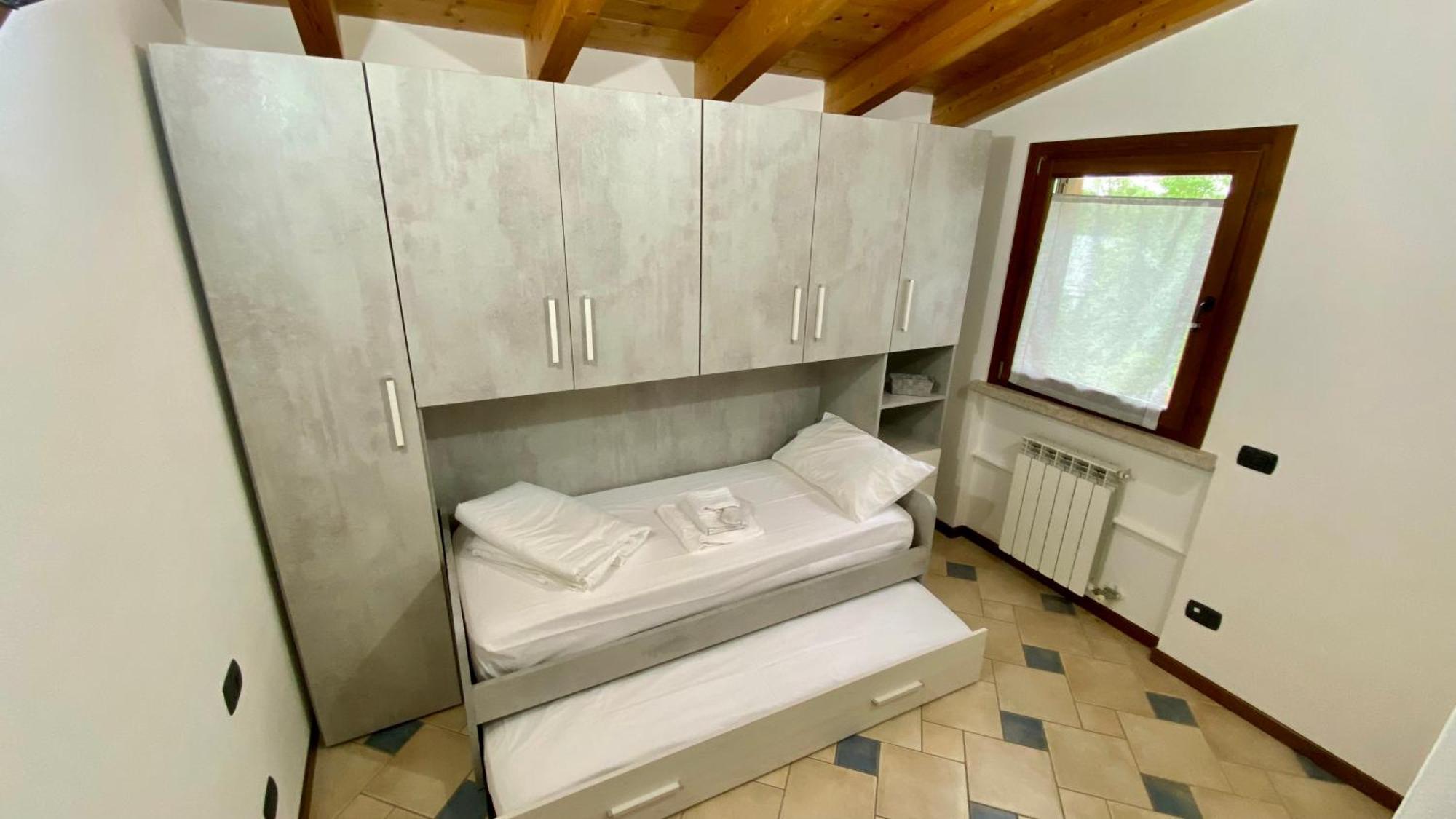 Appartamento Enjoy House Ronchi  Esterno foto